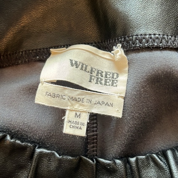 Wilfred Free Aritzia Faux Leather Leggings - Picture 5 of 6